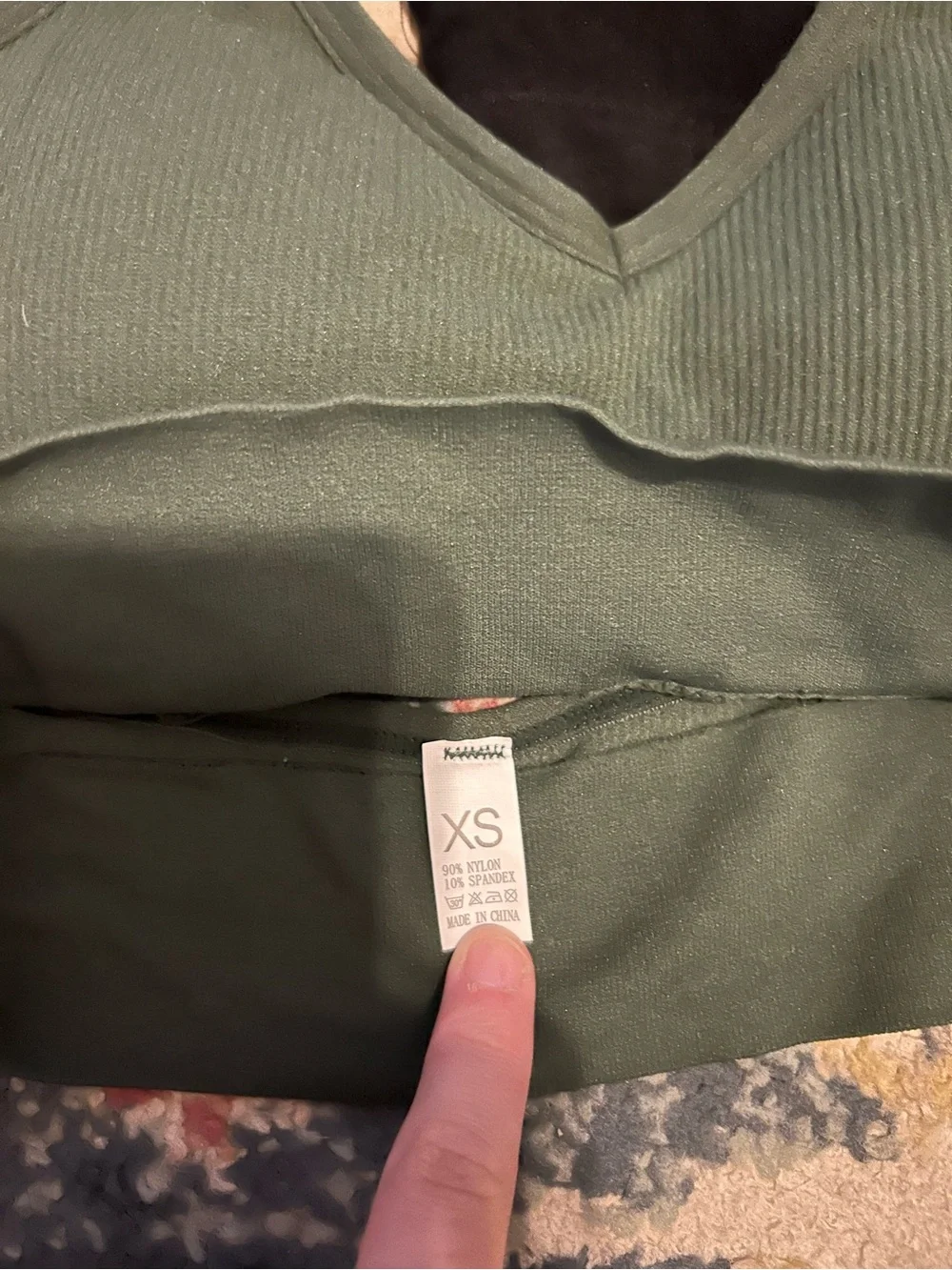 Seamless Ribbed V-Neck Bralette - Multiple Colors